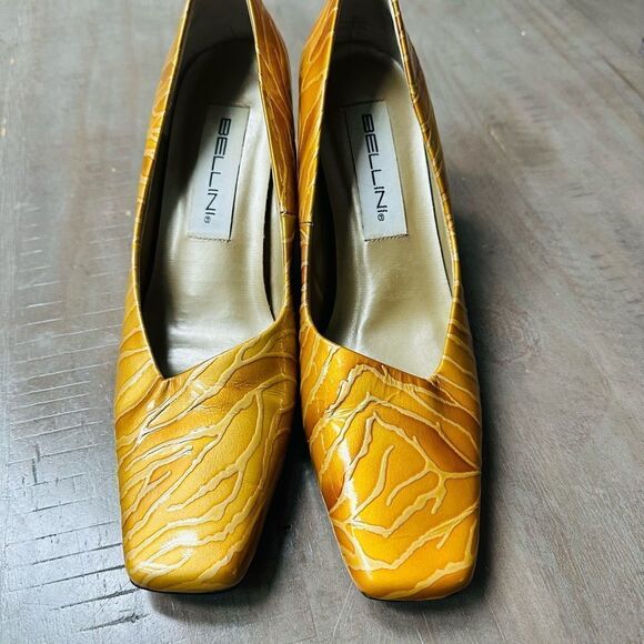 Bellini Margie patten leather pumps. - Picture 3 of 5